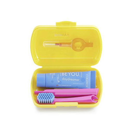 Imagem do produto Kit Viagem Curaprox Estojo + Escovas + Creme Dental 1 Unidade