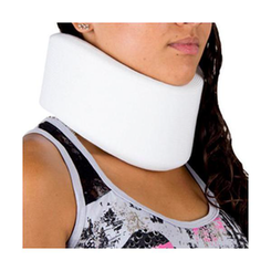 Colar Cervical Salvapé Espuma Com Reforço Interno Branco 051 G