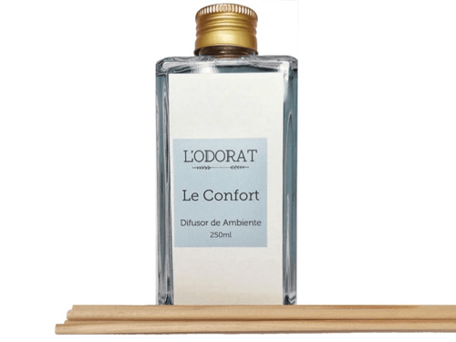 Difusor Com Varetas Le Confort 250 Ml Fragrncia:le Confort L'odorat