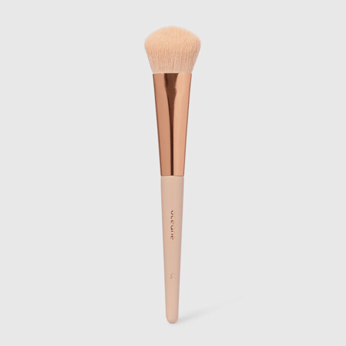 Imagem do produto Pincel De Maquiagem Multifuncional Angulado Soft Angled Brush Ocn2 Océane